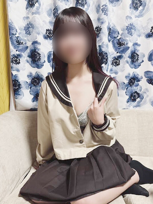 小坂井マリ photo:2