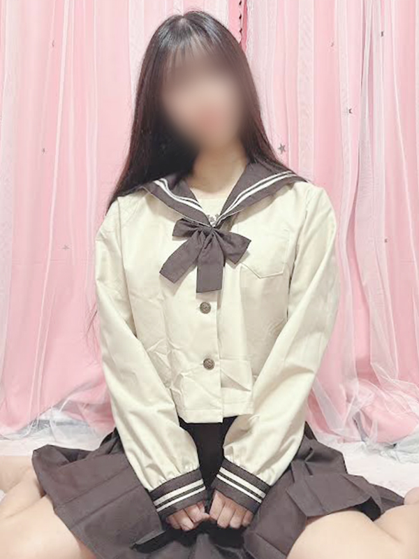 小川チイ